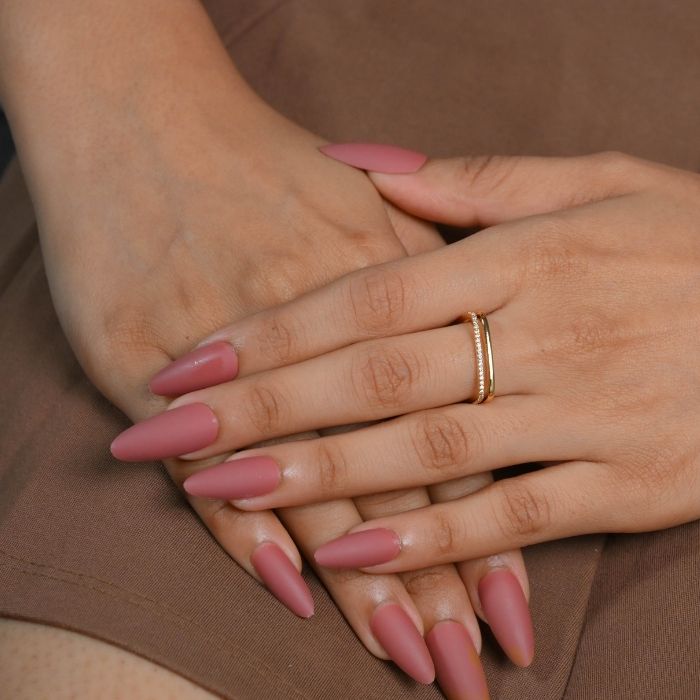 Linear Luxe Dual-Band Ring