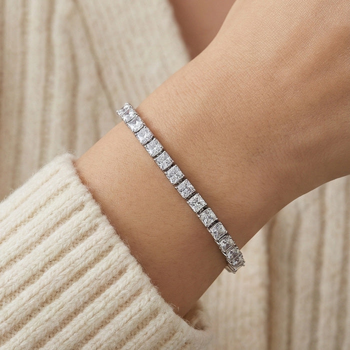 Lustrous Line Tennis Bracelet