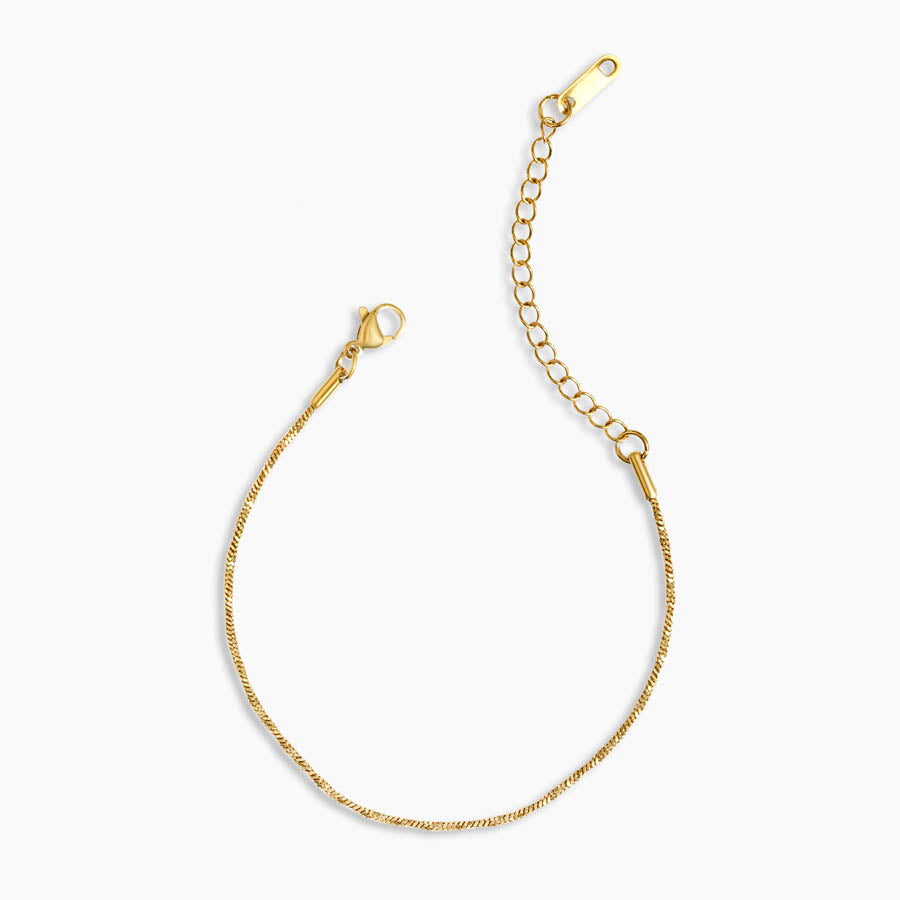 Sleek Flow Chain Bracelet