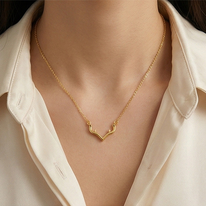 Antler Crest Necklace
