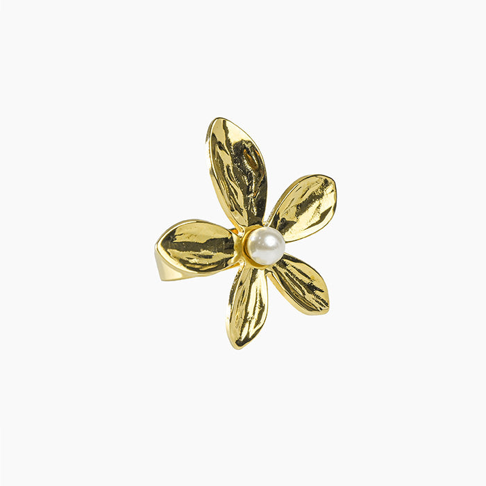 Blossom Pearl Petal Ring