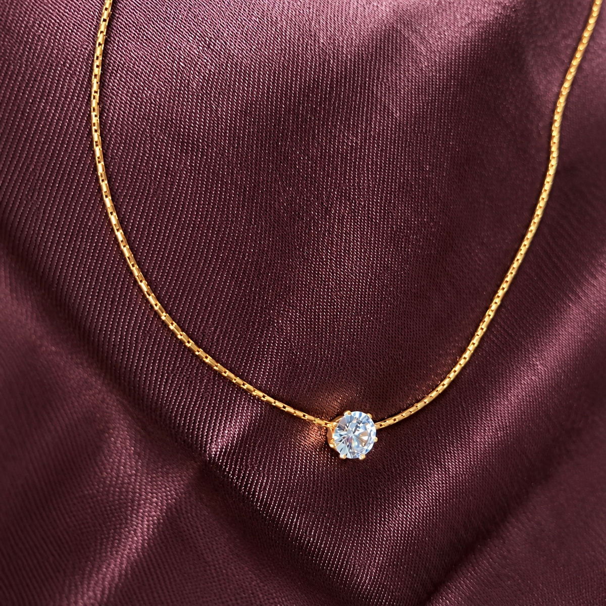 Classic Solitaire Pendant Necklace